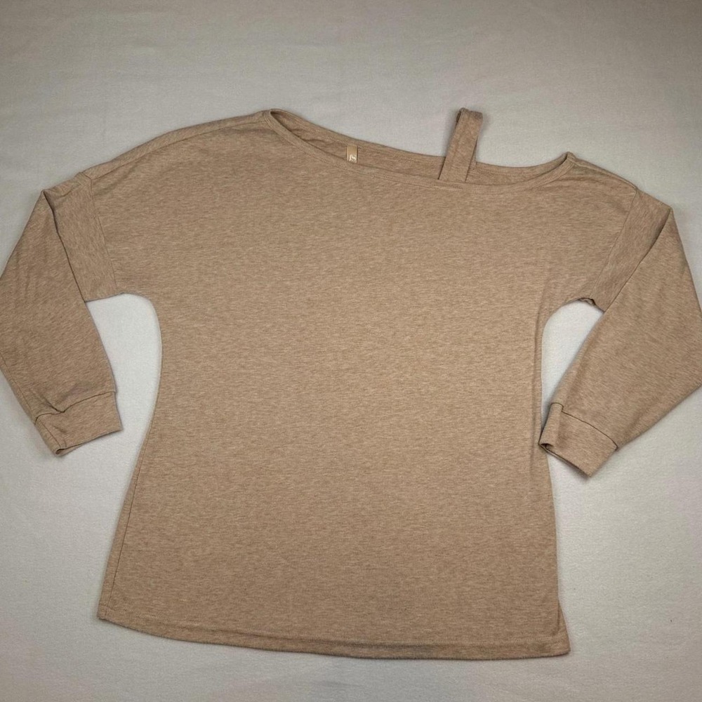 Jinkesi Womens Tan Cold Shoulder Long Sleeve Asymmetric Strap Top Large